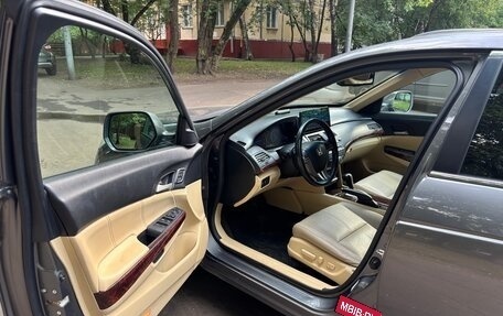 Honda Crosstour I рестайлинг, 2011 год, 2 000 000 рублей, 7 фотография