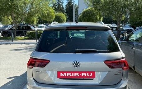 Volkswagen Tiguan II, 2017 год, 2 200 000 рублей, 6 фотография