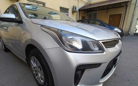 KIA Rio IV, 2018 год, 1 373 000 рублей, 5 фотография