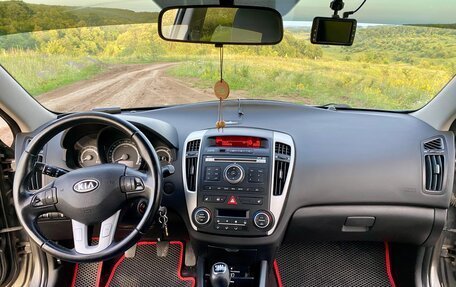 KIA cee'd I рестайлинг, 2010 год, 880 000 рублей, 10 фотография