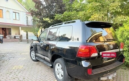 Toyota Land Cruiser 200, 2015 год, 5 050 000 рублей, 10 фотография