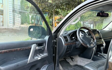 Toyota Land Cruiser 200, 2015 год, 5 050 000 рублей, 19 фотография