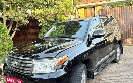Toyota Land Cruiser 200, 2015 год, 5 050 000 рублей, 12 фотография