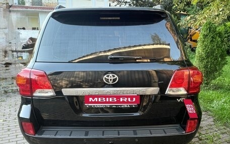 Toyota Land Cruiser 200, 2015 год, 5 050 000 рублей, 6 фотография