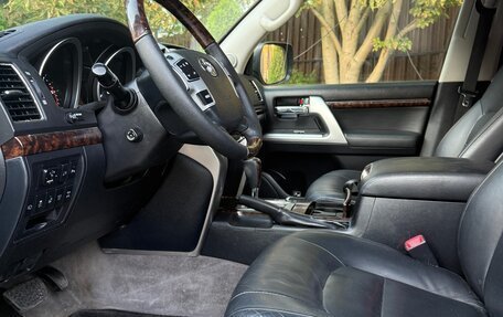 Toyota Land Cruiser 200, 2015 год, 5 050 000 рублей, 23 фотография