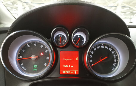Opel Astra J, 2013 год, 899 000 рублей, 13 фотография
