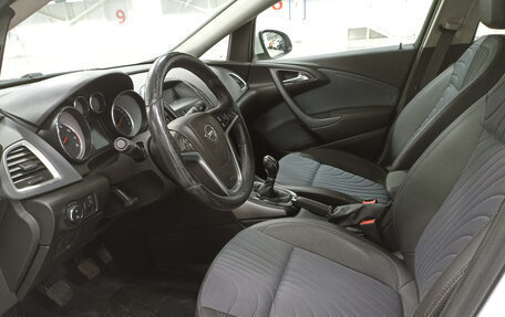 Opel Astra J, 2013 год, 899 000 рублей, 16 фотография