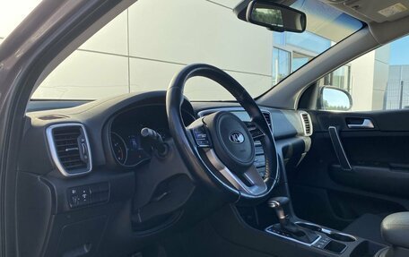 KIA Sportage IV рестайлинг, 2020 год, 2 499 000 рублей, 20 фотография