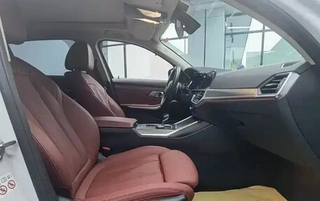 BMW 3 серия, 2022 год, 2 750 065 рублей, 6 фотография