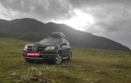 Mitsubishi Outlander III рестайлинг 3, 2005 год, 700 000 рублей, 6 фотография