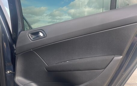 Peugeot 408 I рестайлинг, 2014 год, 670 000 рублей, 13 фотография