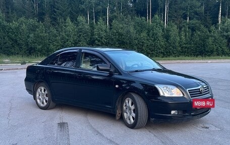 Toyota Avensis III рестайлинг, 2005 год, 850 000 рублей, 5 фотография