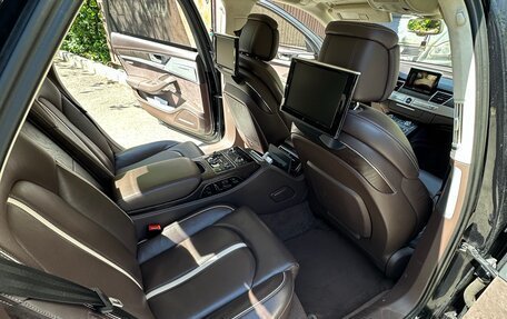 Audi A8, 2011 год, 2 150 000 рублей, 10 фотография