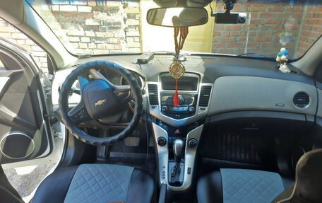 Chevrolet Cruze II, 2012 год, 925 000 рублей, 6 фотография