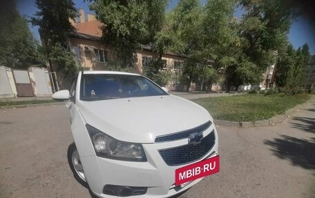 Chevrolet Cruze II, 2012 год, 925 000 рублей, 3 фотография