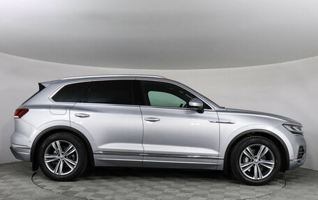 Volkswagen Touareg III, 2018 год, 4 100 000 рублей, 4 фотография