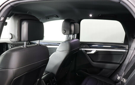 Volkswagen Touareg III, 2018 год, 4 100 000 рублей, 12 фотография