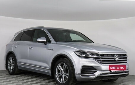 Volkswagen Touareg III, 2018 год, 4 100 000 рублей, 3 фотография