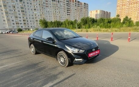 Hyundai Solaris II рестайлинг, 2018 год, 1 300 000 рублей, 4 фотография