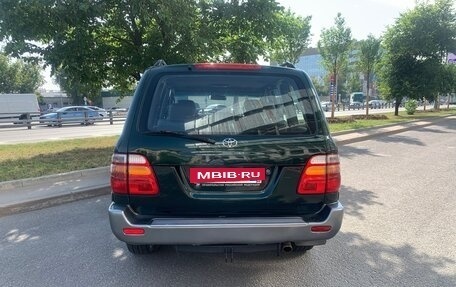 Toyota Land Cruiser 100 рестайлинг 2, 1999 год, 1 680 000 рублей, 8 фотография
