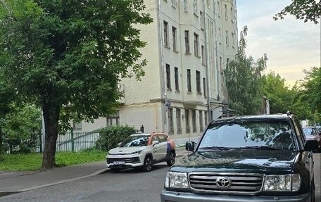 Toyota Land Cruiser 100 рестайлинг 2, 1999 год, 1 680 000 рублей, 19 фотография