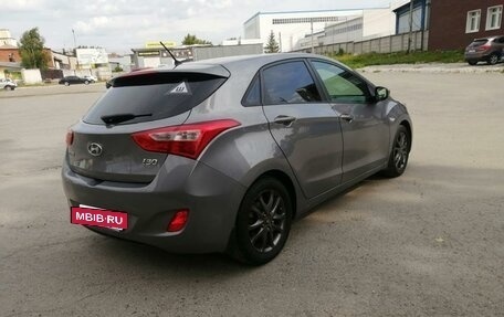 Hyundai i30 II рестайлинг, 2012 год, 950 000 рублей, 10 фотография