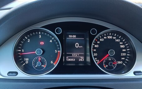 Volkswagen Passat B8 рестайлинг, 2014 год, 1 300 000 рублей, 10 фотография