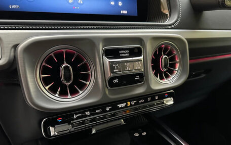 Mercedes-Benz G-Класс W463 рестайлинг _iii, 2022 год, 16 650 000 рублей, 13 фотография