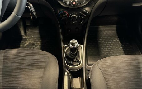 Hyundai Solaris II рестайлинг, 2014 год, 969 000 рублей, 13 фотография