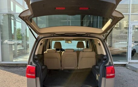 Volkswagen Touran III, 2012 год, 1 115 000 рублей, 9 фотография