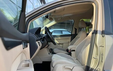Volkswagen Touran III, 2012 год, 1 115 000 рублей, 13 фотография
