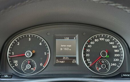 Volkswagen Touran III, 2012 год, 1 115 000 рублей, 18 фотография