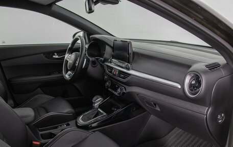 KIA Cerato IV, 2022 год, 2 280 000 рублей, 9 фотография
