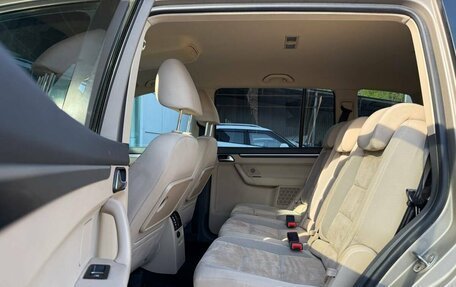 Volkswagen Touran III, 2012 год, 1 115 000 рублей, 15 фотография