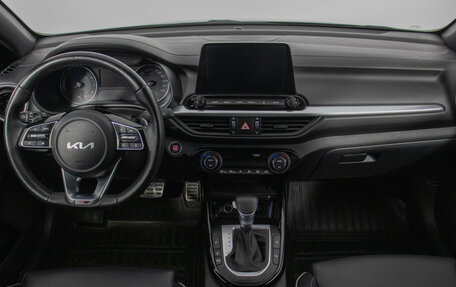 KIA Cerato IV, 2022 год, 2 280 000 рублей, 13 фотография