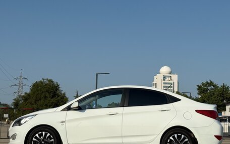 Hyundai Solaris II рестайлинг, 2015 год, 1 077 000 рублей, 15 фотография