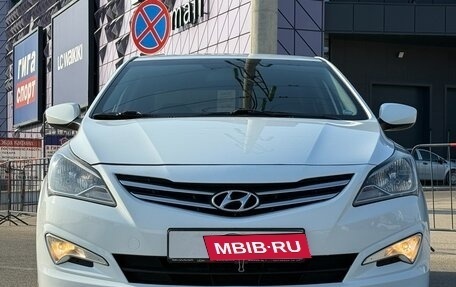 Hyundai Solaris II рестайлинг, 2015 год, 1 077 000 рублей, 5 фотография