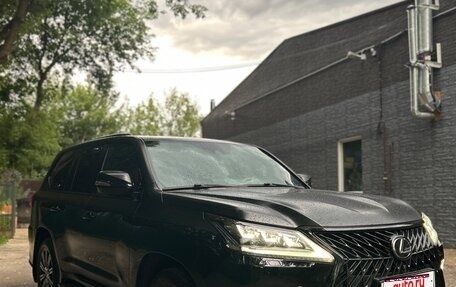 Lexus LX III, 2018 год, 7 900 000 рублей, 1 фотография