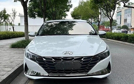 Hyundai Elantra, 2022 год, 1 820 000 рублей, 1 фотография