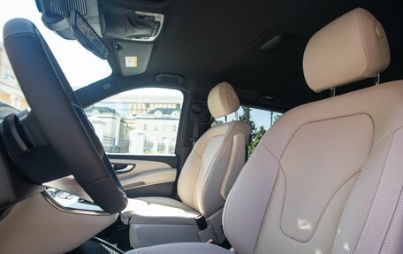 Mercedes-Benz V-Класс, 2025 год, 15 500 000 рублей, 23 фотография