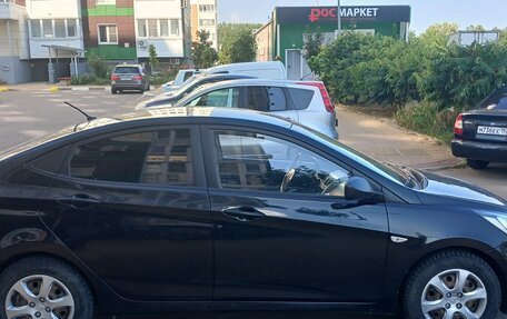 Hyundai Solaris II рестайлинг, 2012 год, 670 000 рублей, 3 фотография