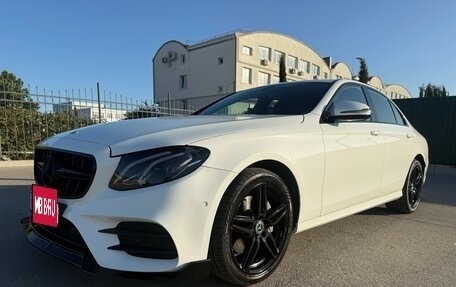 Mercedes-Benz E-Класс, 2018 год, 3 750 000 рублей, 2 фотография