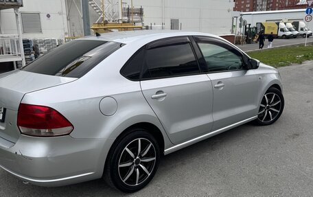 Volkswagen Polo VI (EU Market), 2012 год, 900 000 рублей, 3 фотография