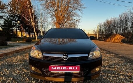 Opel Astra H, 2011 год, 625 000 рублей, 2 фотография