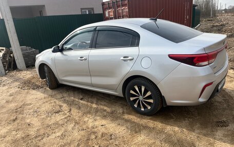 KIA Rio IV, 2018 год, 1 070 000 рублей, 6 фотография