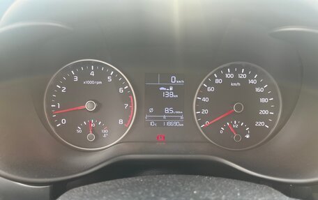 KIA Rio IV, 2018 год, 1 070 000 рублей, 9 фотография