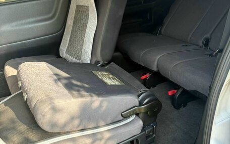 Nissan Serena III, 2007 год, 970 000 рублей, 15 фотография