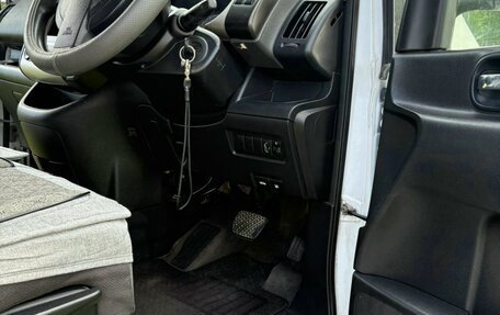 Nissan Serena III, 2007 год, 970 000 рублей, 25 фотография