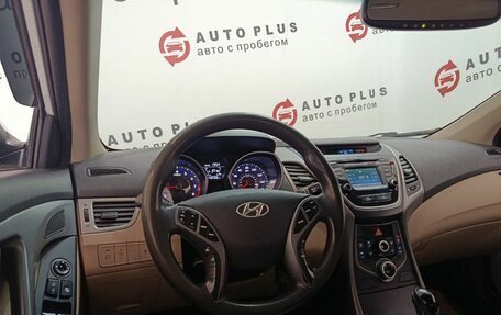 Hyundai Elantra V, 2015 год, 999 000 рублей, 5 фотография