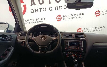 Volkswagen Jetta VI, 2017 год, 1 199 000 рублей, 5 фотография